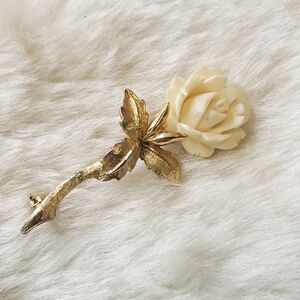VINTAGE 60s Hand Carved Bone Rose Stem gold tone brooch pin